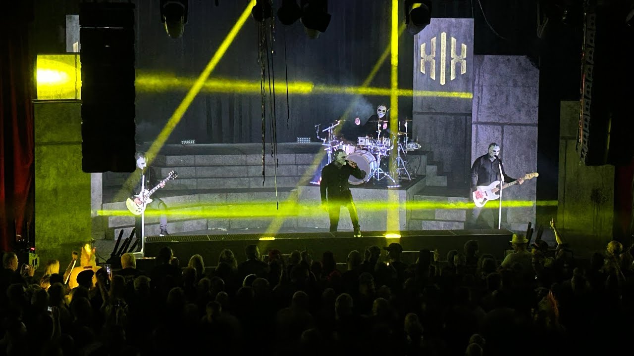 Weimar - Von Wölfen und Ratten Live in Limbach-Oberfrohna 28.12.24 (Stadthalle)