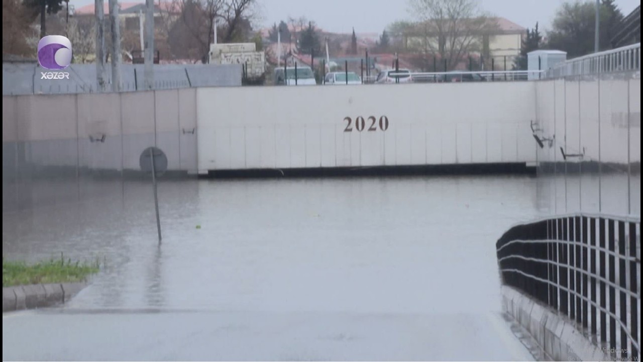 Bakıətrafı qəsəbələr subasmaya məruz qaldı