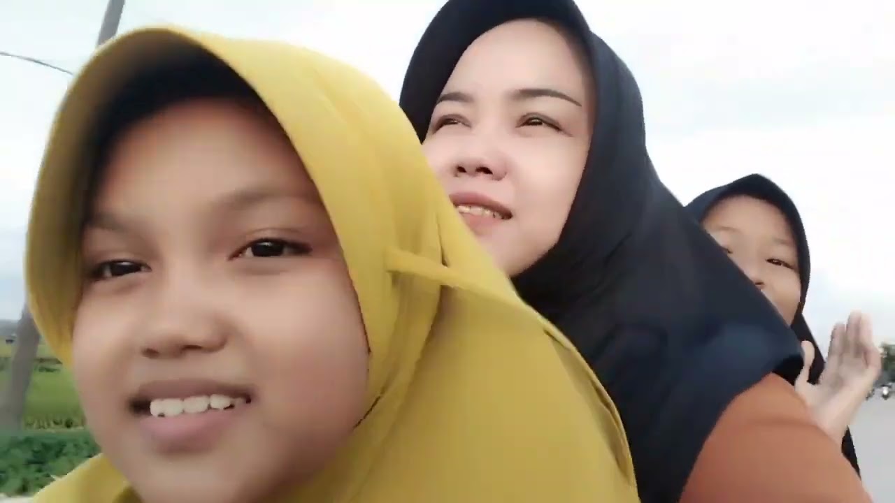 Keseharianku di bulan Ramadhan tahun ini Anindita Kheisa A  Kelas 2 MI Muhammadiyah 19 gunungsari