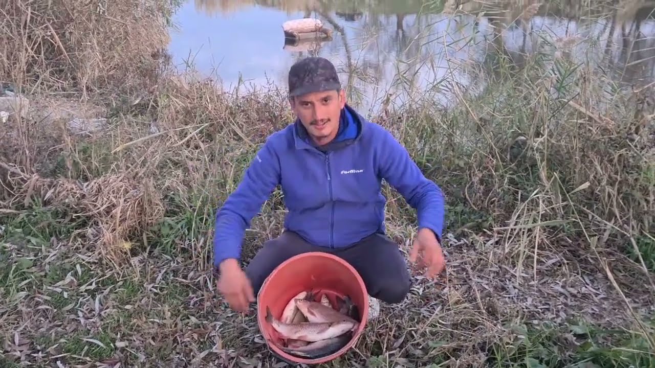 Am pescuit la scobar pe r&acirc;ul T&acirc;rnava Mare + montura de pescuit la pluta!