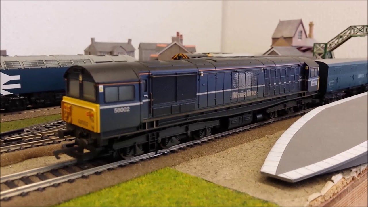 Hornby R2336 Twin Pack Class 58's Mainline Livery No. 5800258005 Factory Weathered H33848