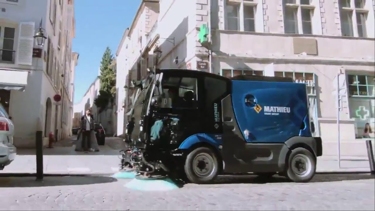 Balayeuse Mathieu Azura MC 210 (en français) / Balayeuse de Voirie, Balayeuse de Rue, Balai de Rue