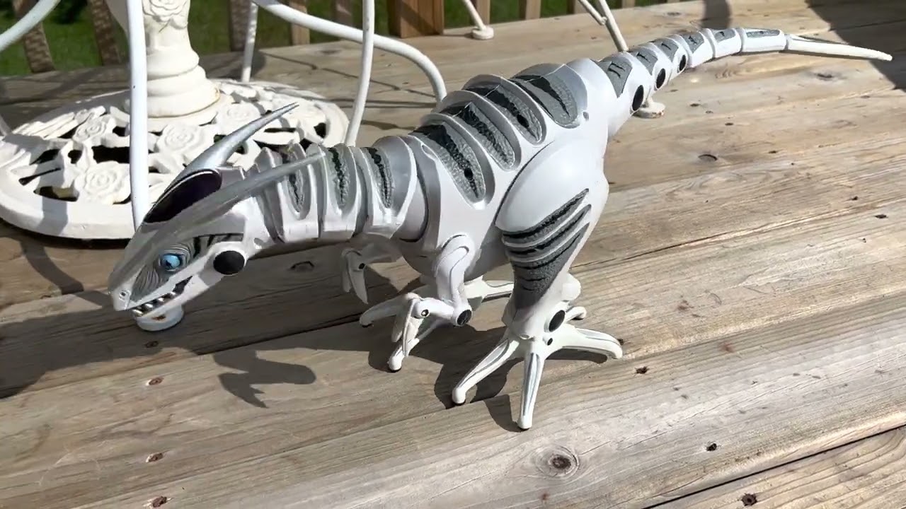 WowWee Roboraptor Interactive Dinosaur Robot Toy