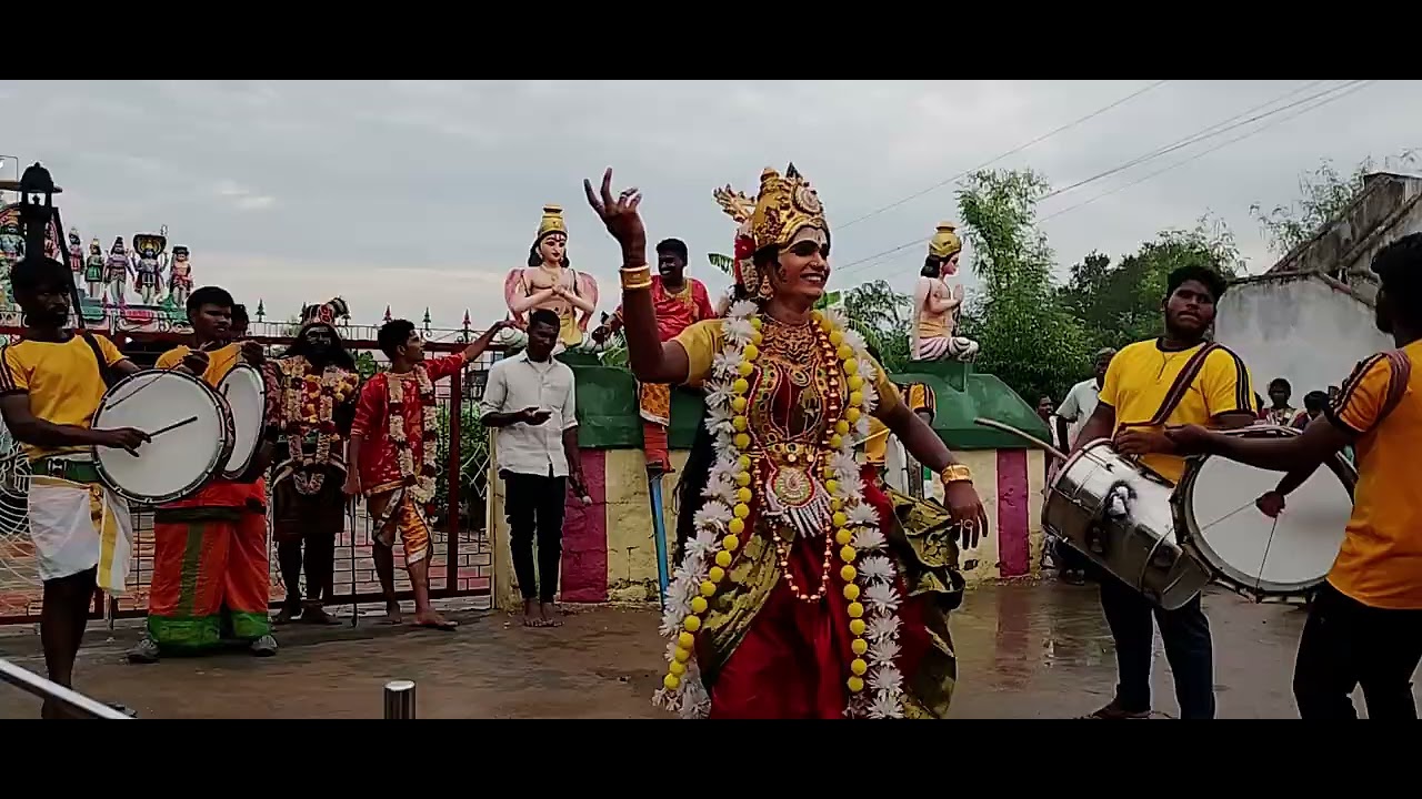 திருச்சி கலையருவி கலைக்கூடம் சாமியாட்டம்