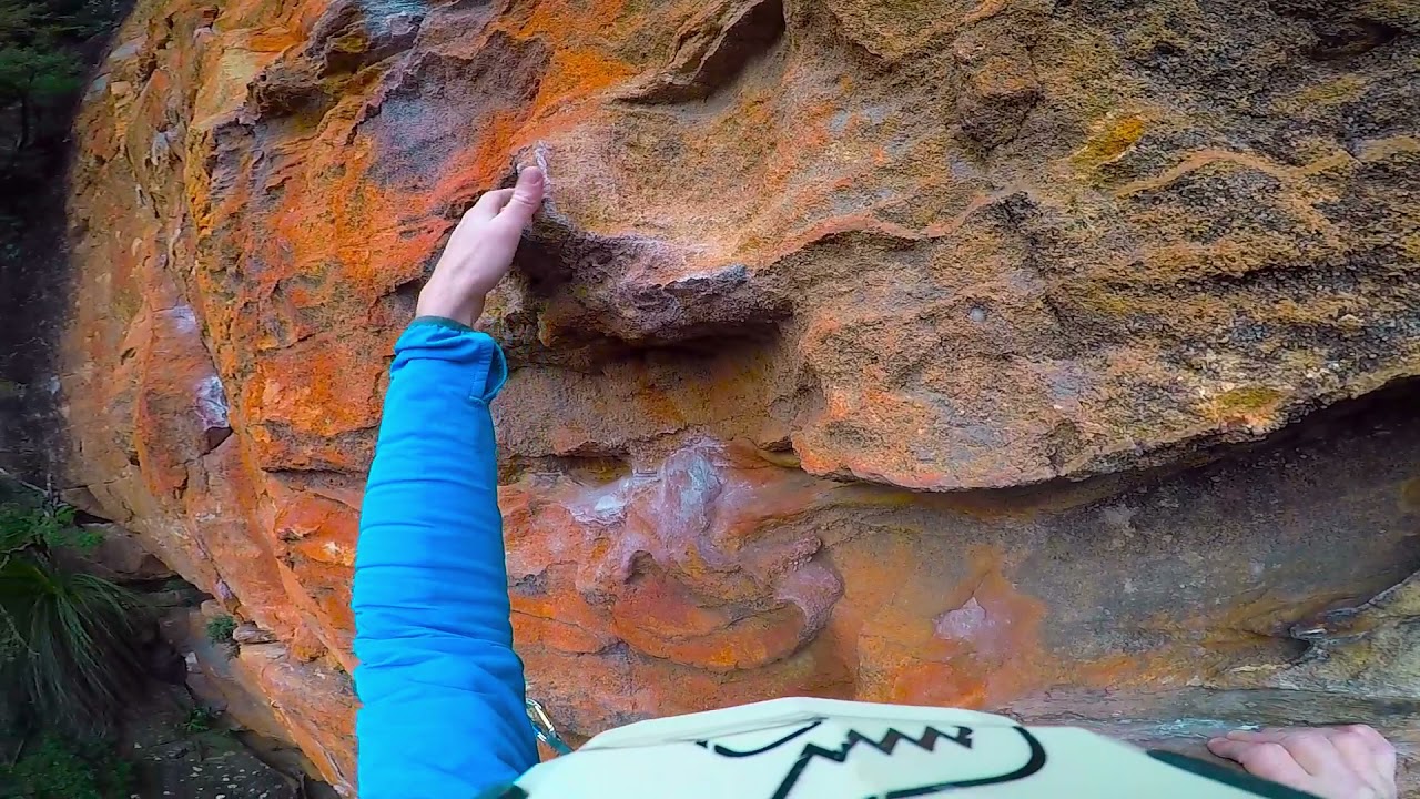 Climbing Theory of Negativity (20) at Sublime Point, Blue Mountains
