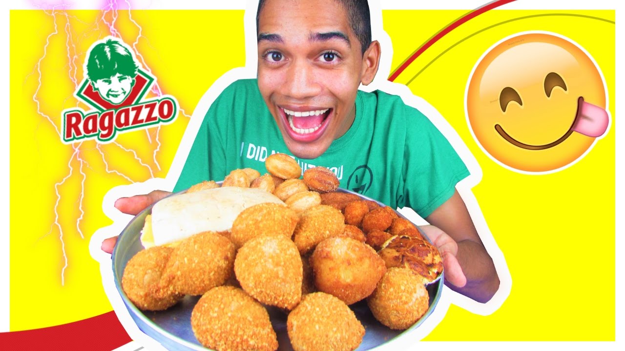PROVANDO COMIDA DO RAGAZZO