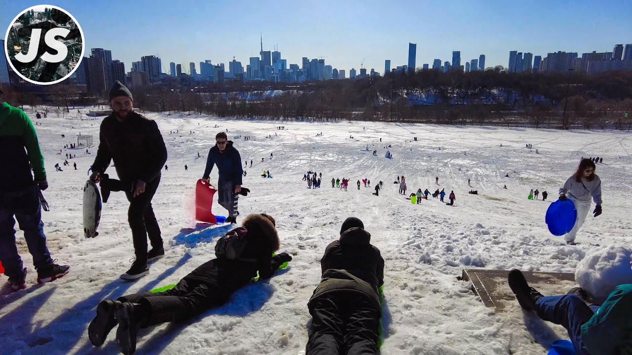Sledding at Snowy Riverdale Park & Broadview | Toronto Walk (Mar 2023)