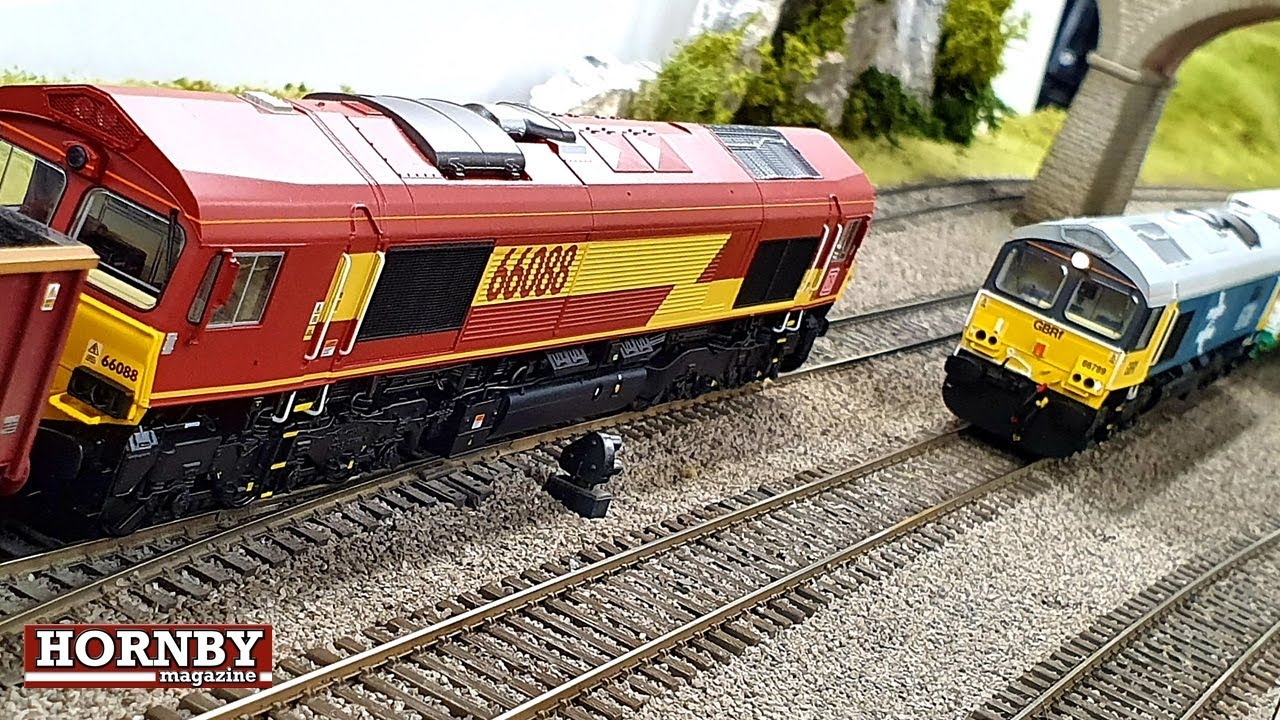 HM152: Hatton's Class 66 for 'OO' gauge