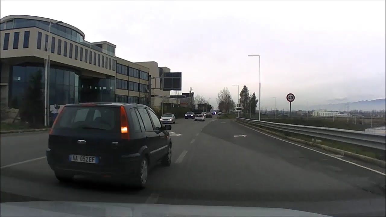 tirane aeroporti nene tereza
