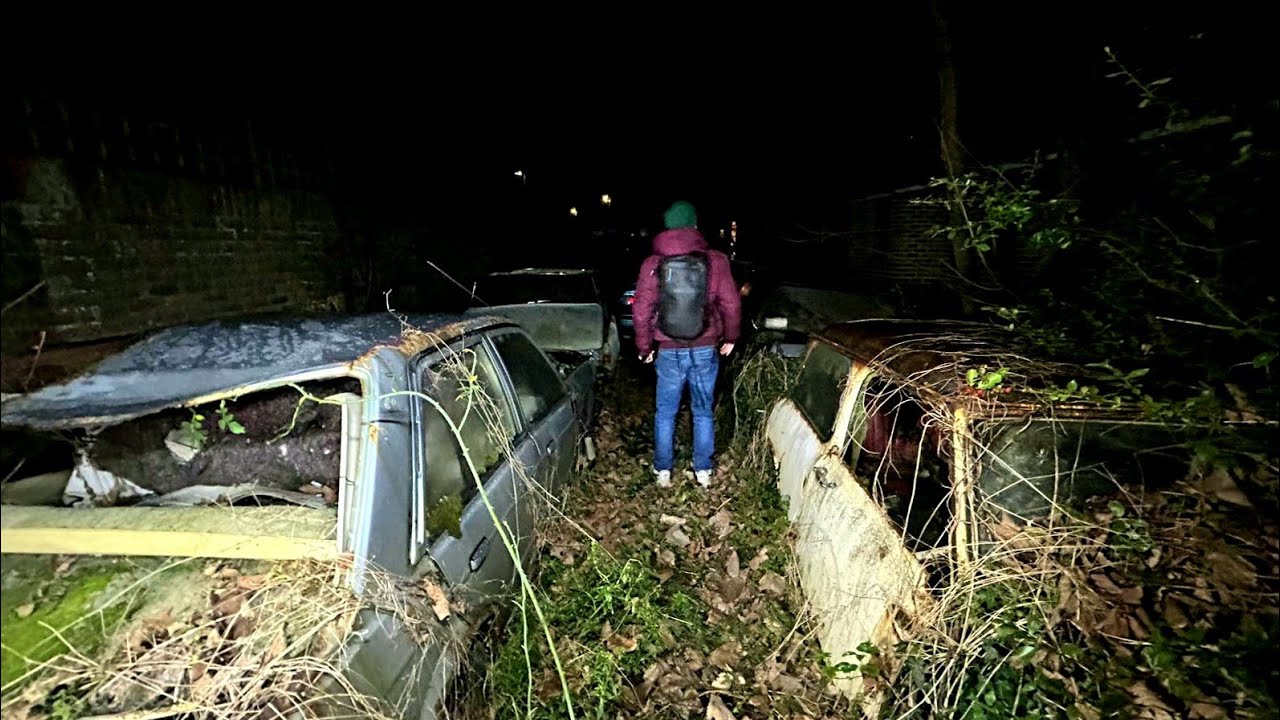 We Found Loads Of Classic And Old Cars Rotting On A Driveway - ROVER, MINI, TRIUMPH, HONDA
