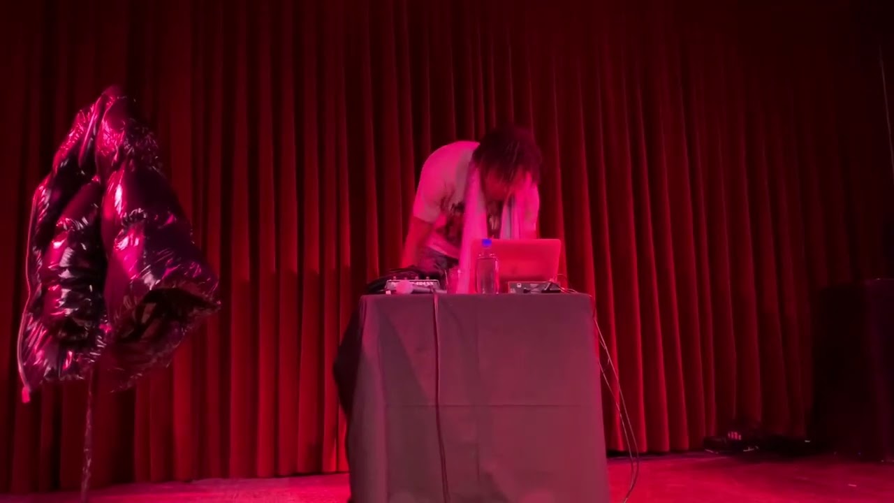 Zack Fox with Zelooperz Live at Club Dada, 02/12/22