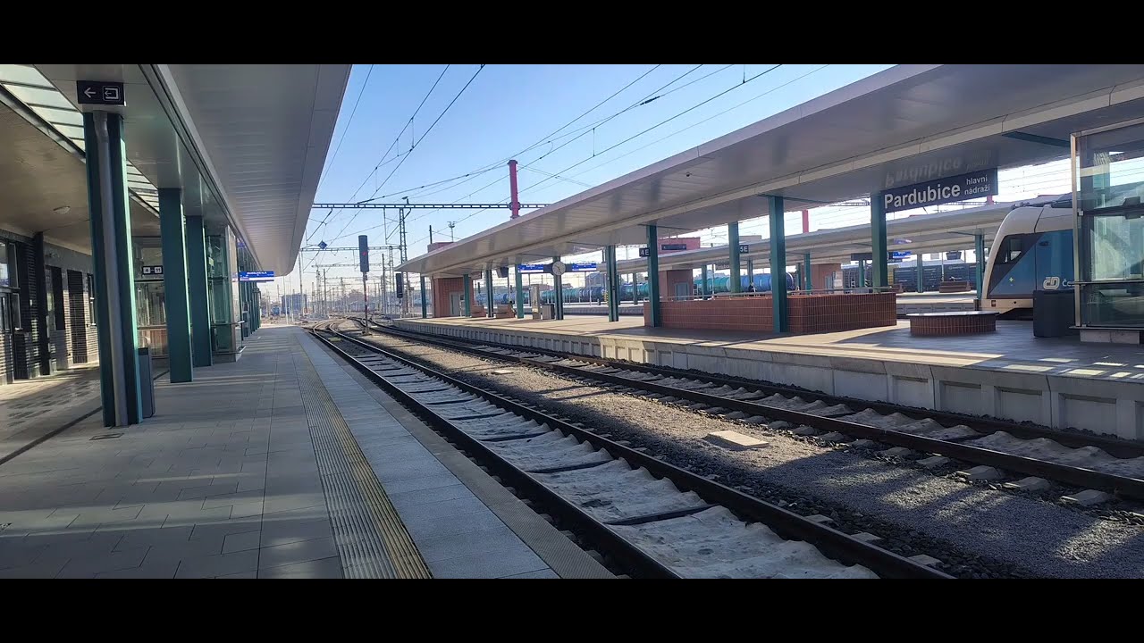 Staniční hlášení Pardubice hlavní nádraží (HaVis-3 Alexandr Postler)
