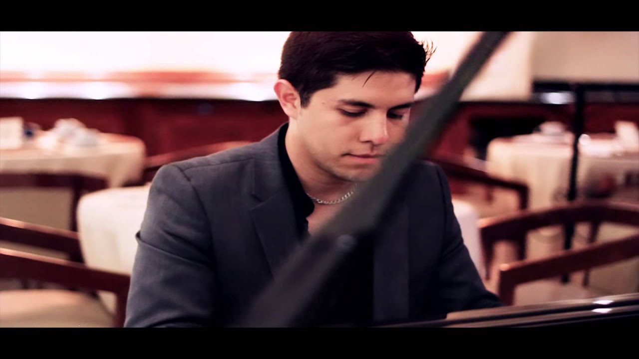 Can't smile without you - (piano cover) Carlos