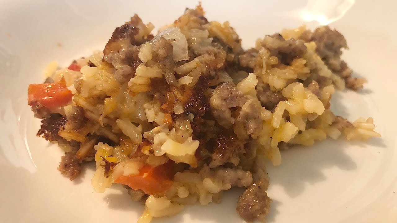 Простой рецепт запеканки с колбасой и рисом | Southern Sassy Mama
