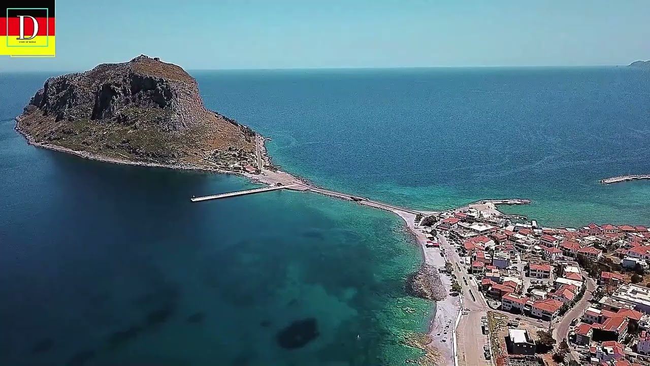 Verstecktes Dorf Auf Einer 200 Meter Hohen Felseninsel &ndash; Monemvasia