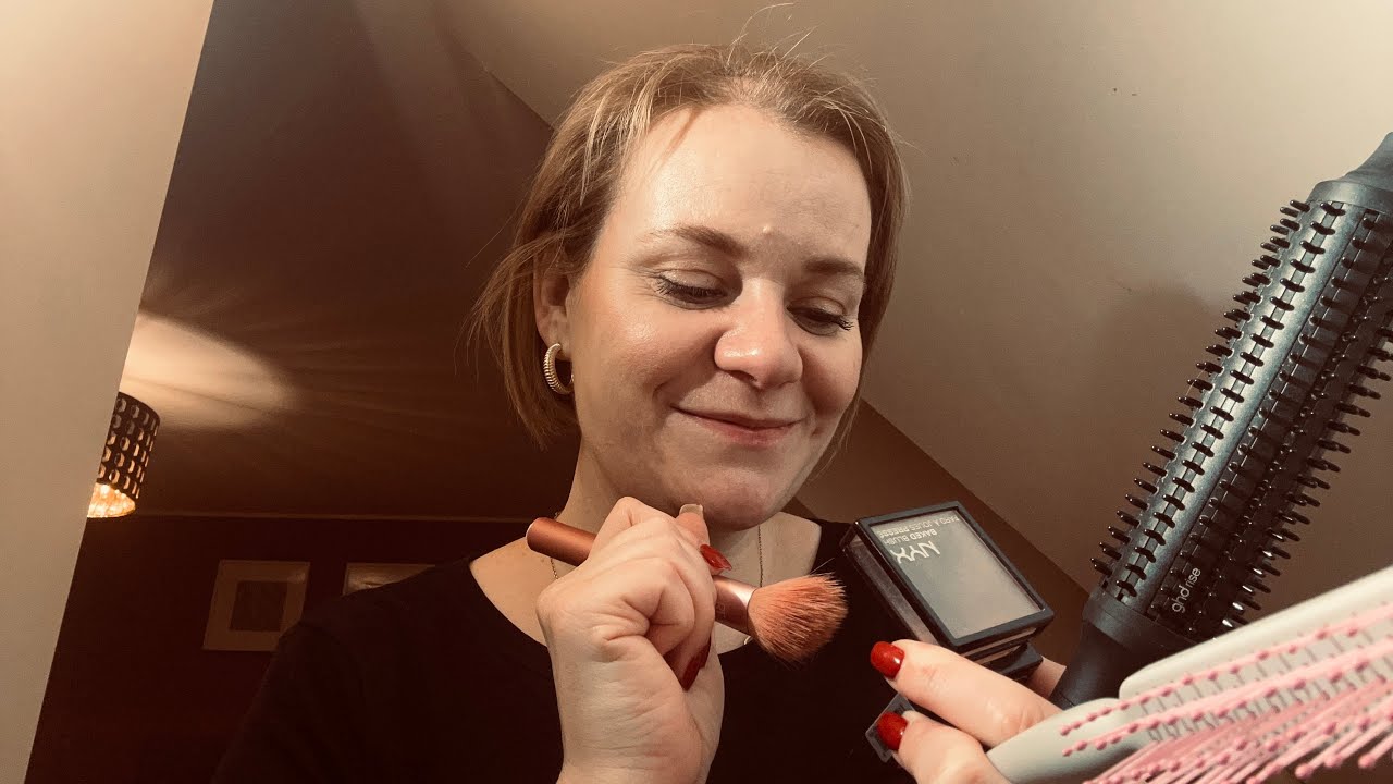 ASMR: Fast getting you ready for an evening day. Hair & makeup top up 