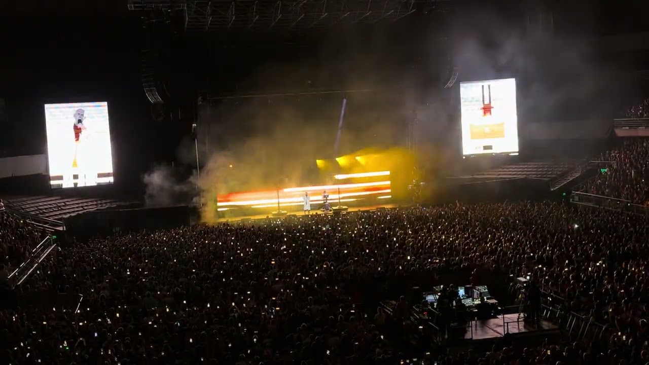 Pet Shop Boys - Where The Streets Have no Name / Rent - Movistar Arena - 27 de Febrero de 2026