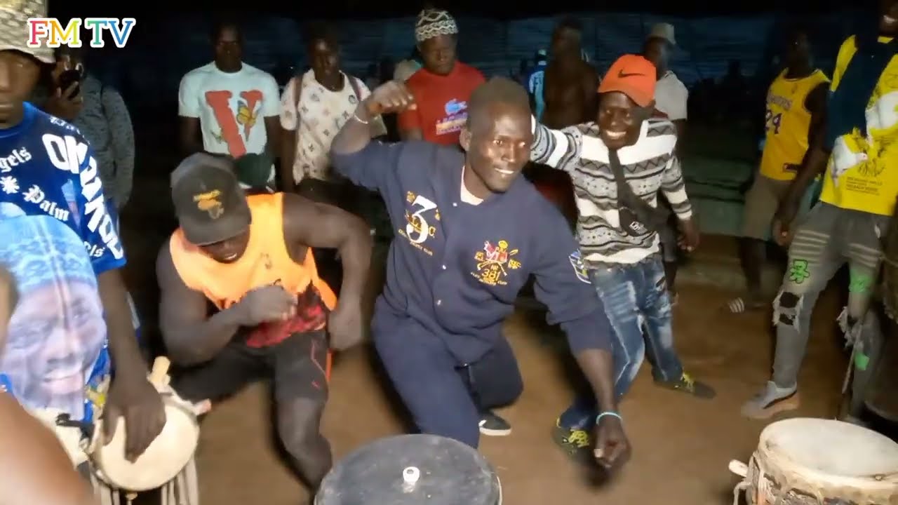 Mbisane Dione dit général waly Faye a kothiokh le 28 janv 2023 et signe son retour