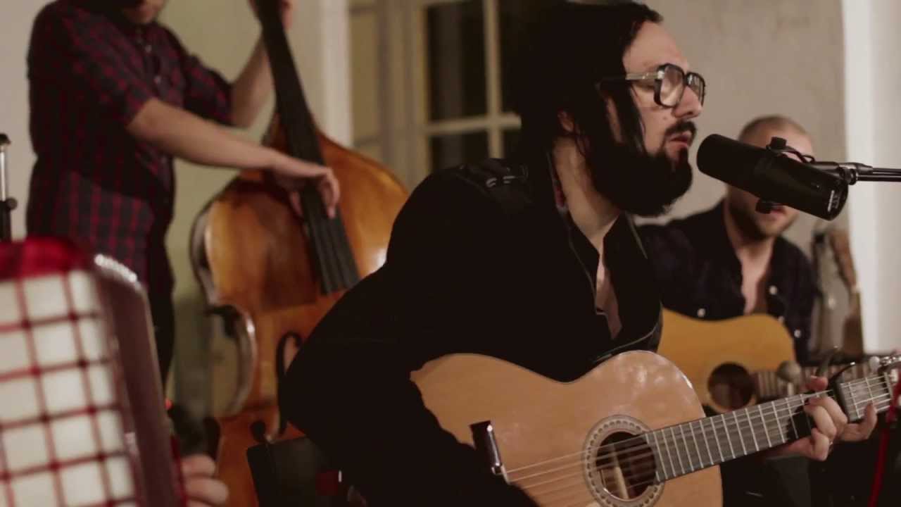 BLAUDZUN - WHO TOOK THE WHEEL (Live & Acoustic)