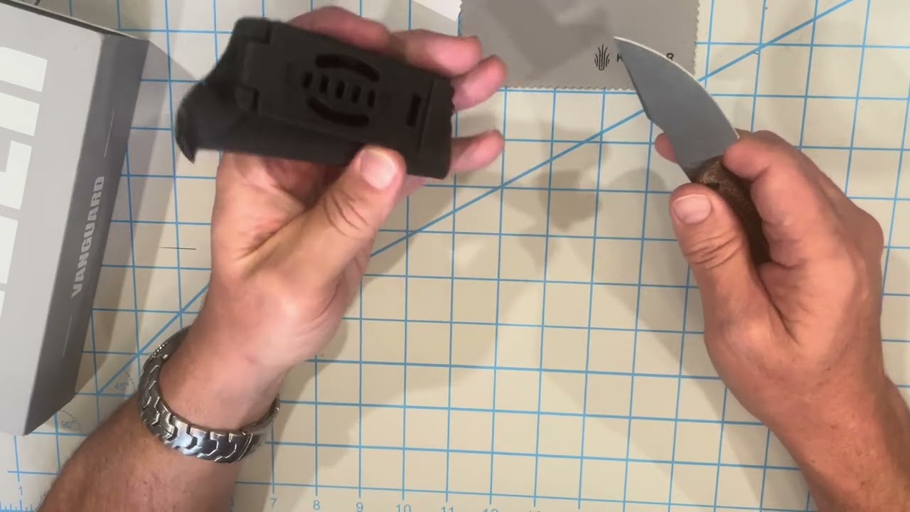 3V goodness!!!  Kizer Mini Harpoon Fixed Blade