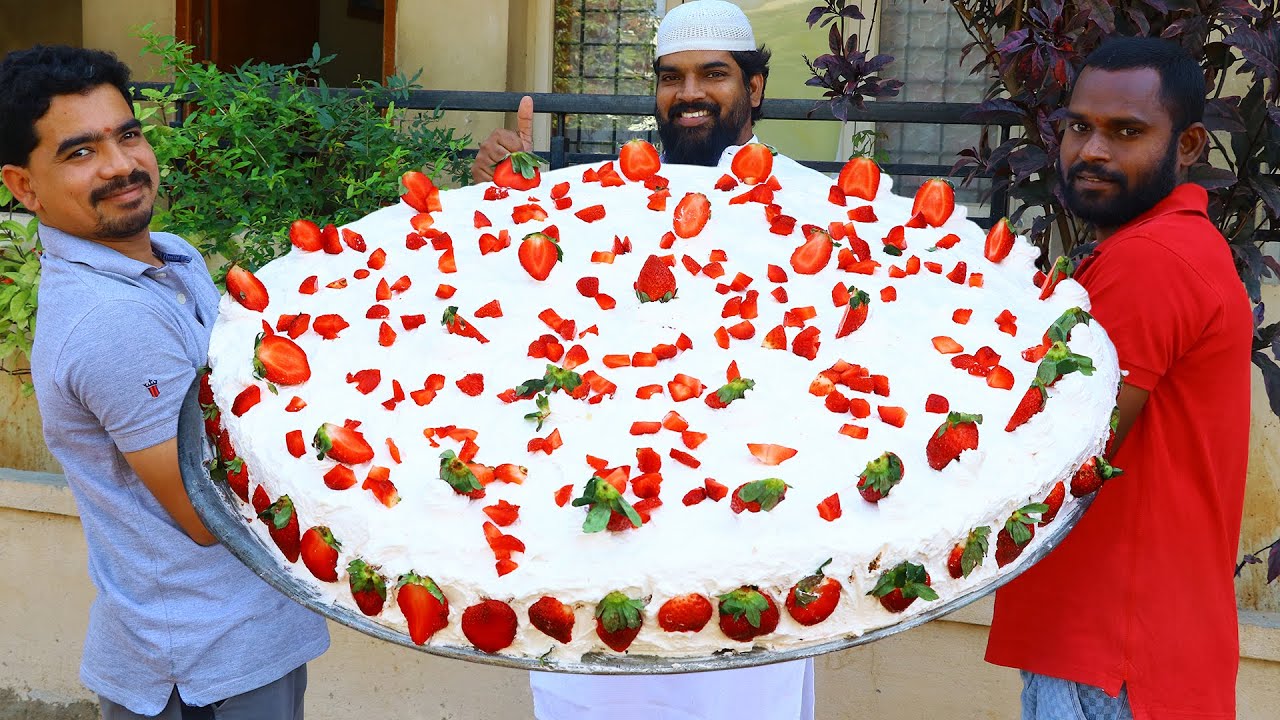 Cake Recipe | Big Size Strawberry Cake Recipe | New Year Cake | Biggest Cake for Kids | Nawabs