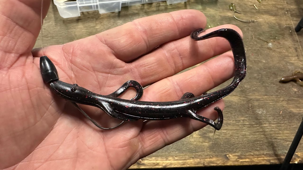 When A Lizard Will Outproduce ANY Other Summer Bass Fishing Lure…
