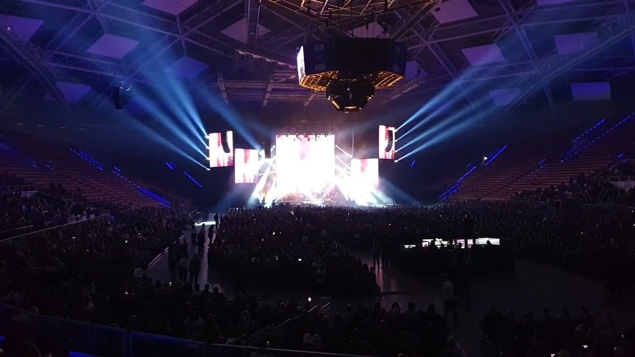 Wasilewski & Wishlake - Intro + Kraina wiecznych słów, Beksiński Live, Atlas Arena, Łódź (2024.02)