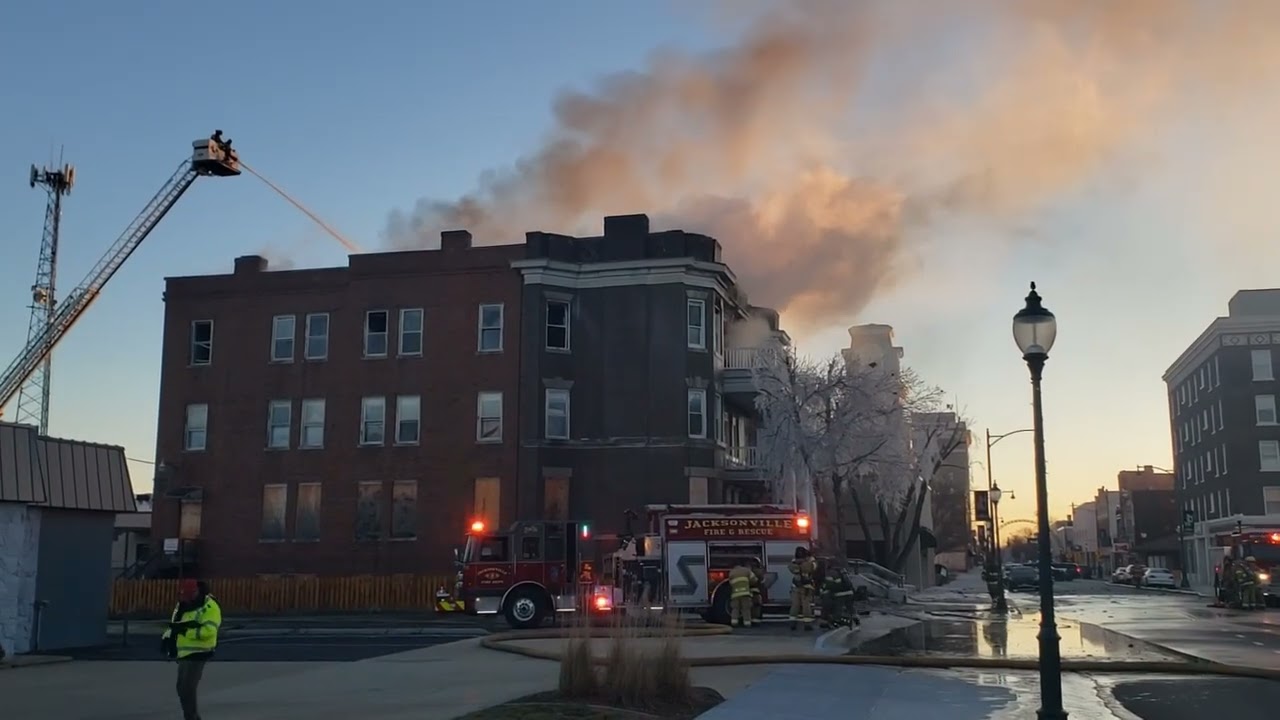 Vacant apartment complex fire