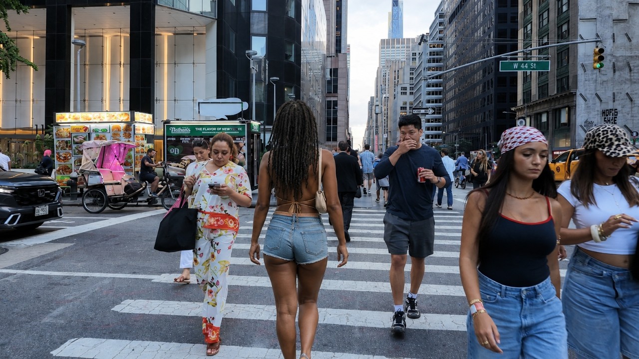 New York City Walking LIVE 4K
