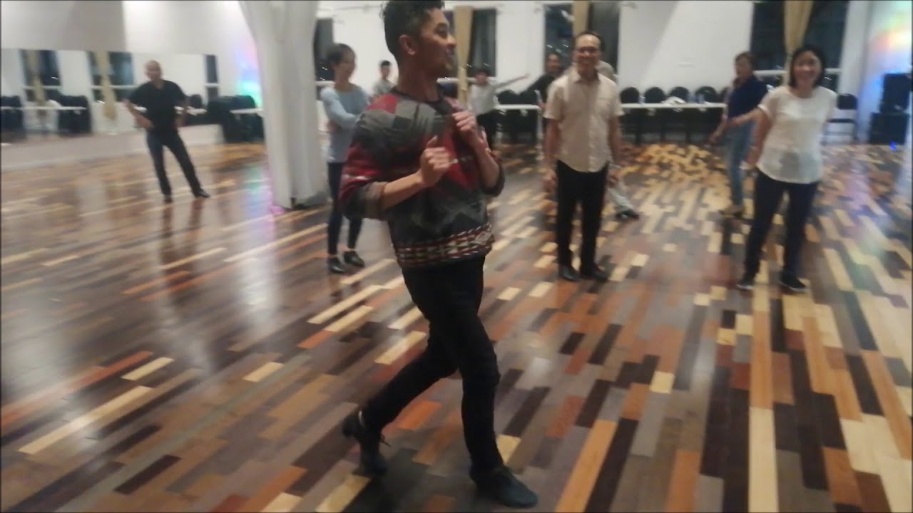 Viet Dancers: Chachacha 1 (Steps)