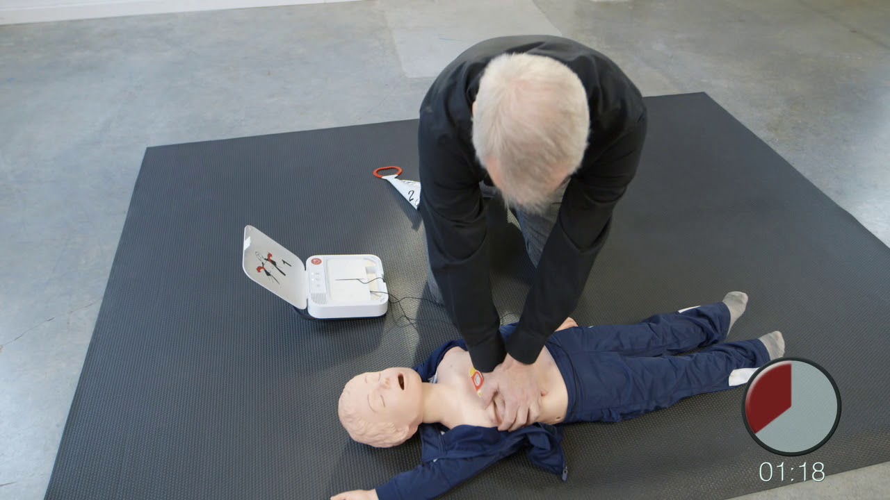 UTILIZZO DEFIBRILLATORE CR2 SU BAMBINO