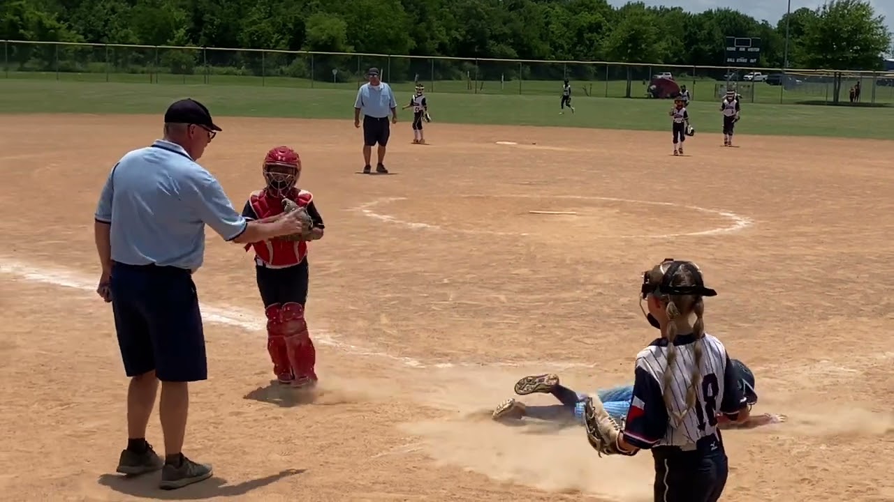 Lady outlaws SLTX 8u Vs Tx Sting 2k13 8u (Championship Game 6/5/2022)