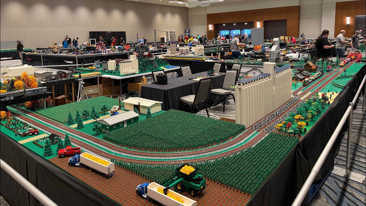 LEGO Train Layout By LGMS - Brickworld Chicago 2026