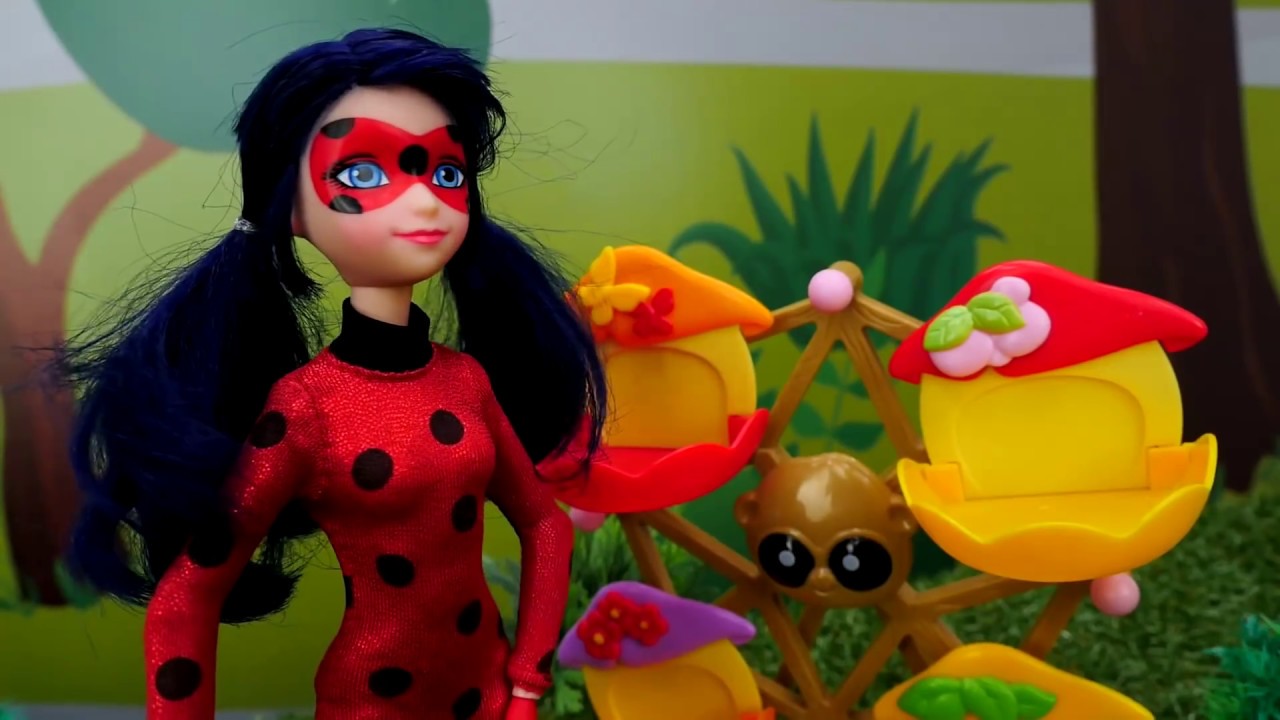 Video con i giocattoli. Giochi per bambini con le bambole. LadyBug e Chat Noir le nuove avventure