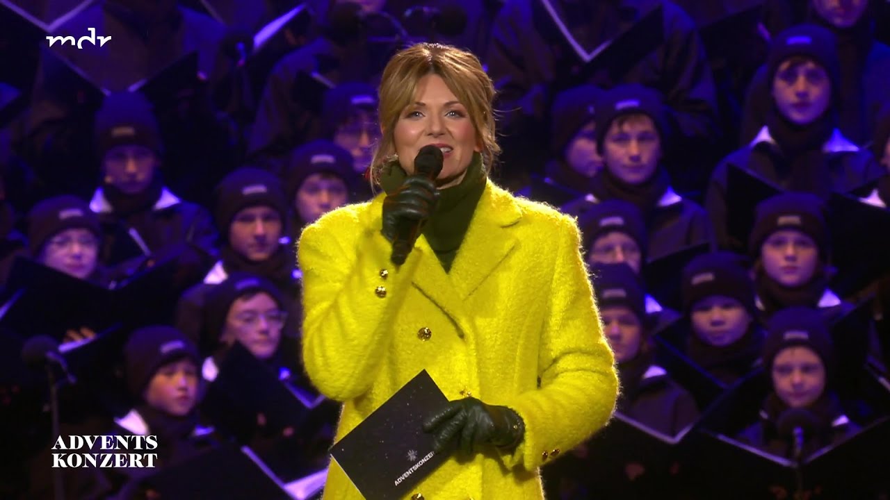 Ella Endlich | Moderationen | Weihnachten im Stadion 2025 - Das große Adventskonzert (18.12.2025)