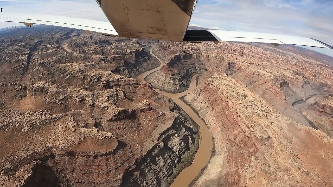 Flying to Moab and Canyonlands in our Piper Arrow!