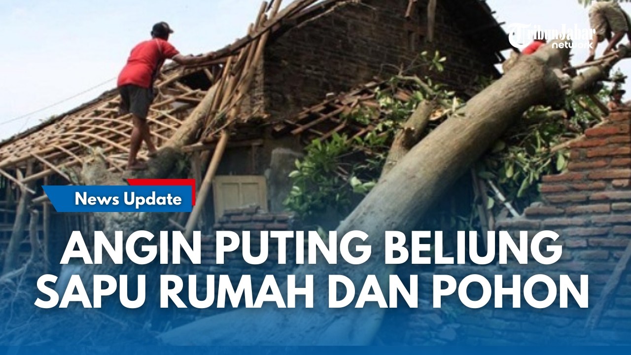 MENCEKAM !! Puting Beliung Menerjang Permukiman di Kalijati Subang, Pohon Tumbang dan Rumah Rusak