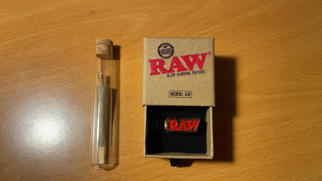 BLINDGORILLAS RAW ROLLING PAPERS GOLD SMOKE RING SIZE 10 @RawPapersOfficial
