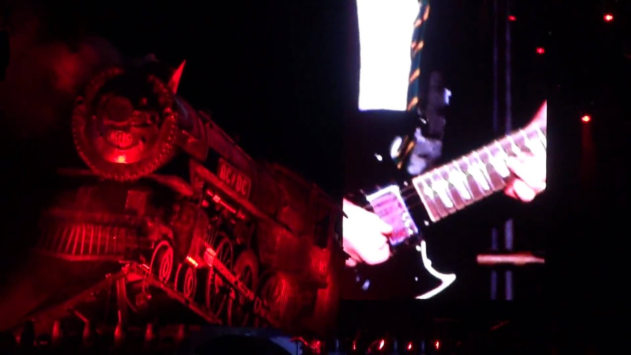ACDC Bucarest Piata Constitutiei 16 mai 2010 the jack