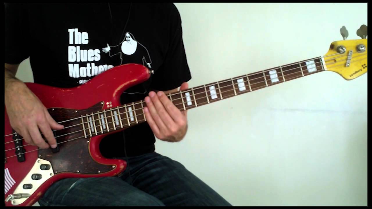 L338 Bass groove and pentatonic fill in C - MarloweDK signature bass demo - FREE PDF