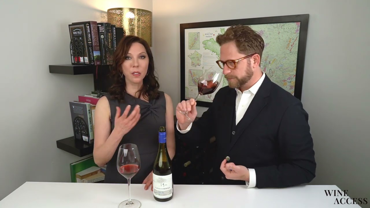 Discovery Club | Extreme Wines | 2019 Casas del Bosque Pinot Noir Reserva Casablanca Chile