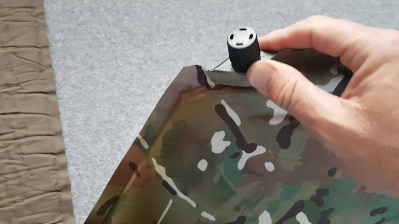 British Army Self Inflating Sleep Mat Grade 1 v's New Highlander one