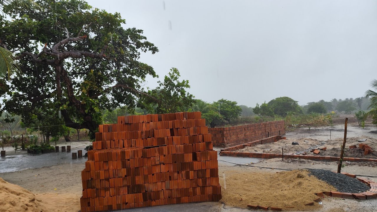 CHUVA, ESPERA E FÉ | 4 DIAS DE OBRA PARADA NO INTERIOR DO CEARÁ 