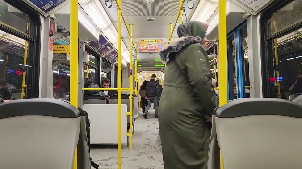 Bursa Metrosu - Siemens B80 İle İçten Seyir Yenilenen Gri Koltuklar Otosansit - 152 Evler | BursaRay