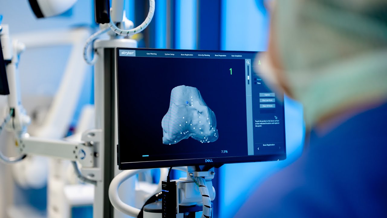 Knie-EndoprothetikOperationen mit demStryker Mako-Roboter