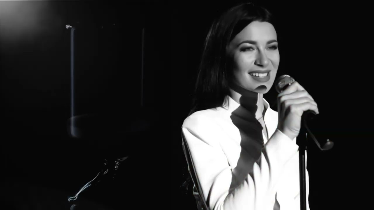 Turning Tables (Adele) Cover