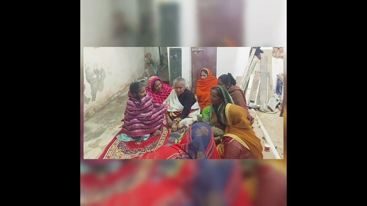 Parampara aur khushiyon ka sangam: Chhathi ke shubh avsar par Sohar geet. ✨