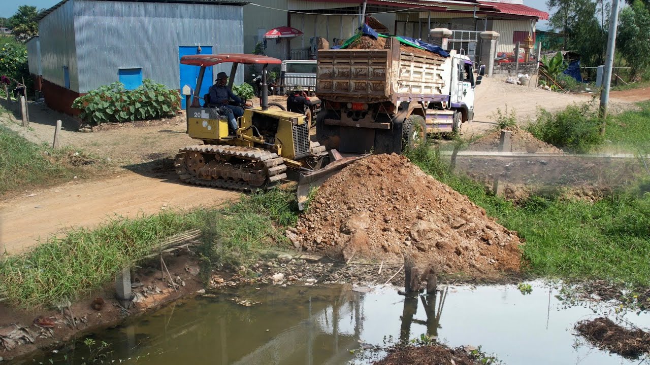 Best Technique Skills Repair Foundation Road By Dump Truck, Roller & Dozer Komatsu Pushing Stone.
