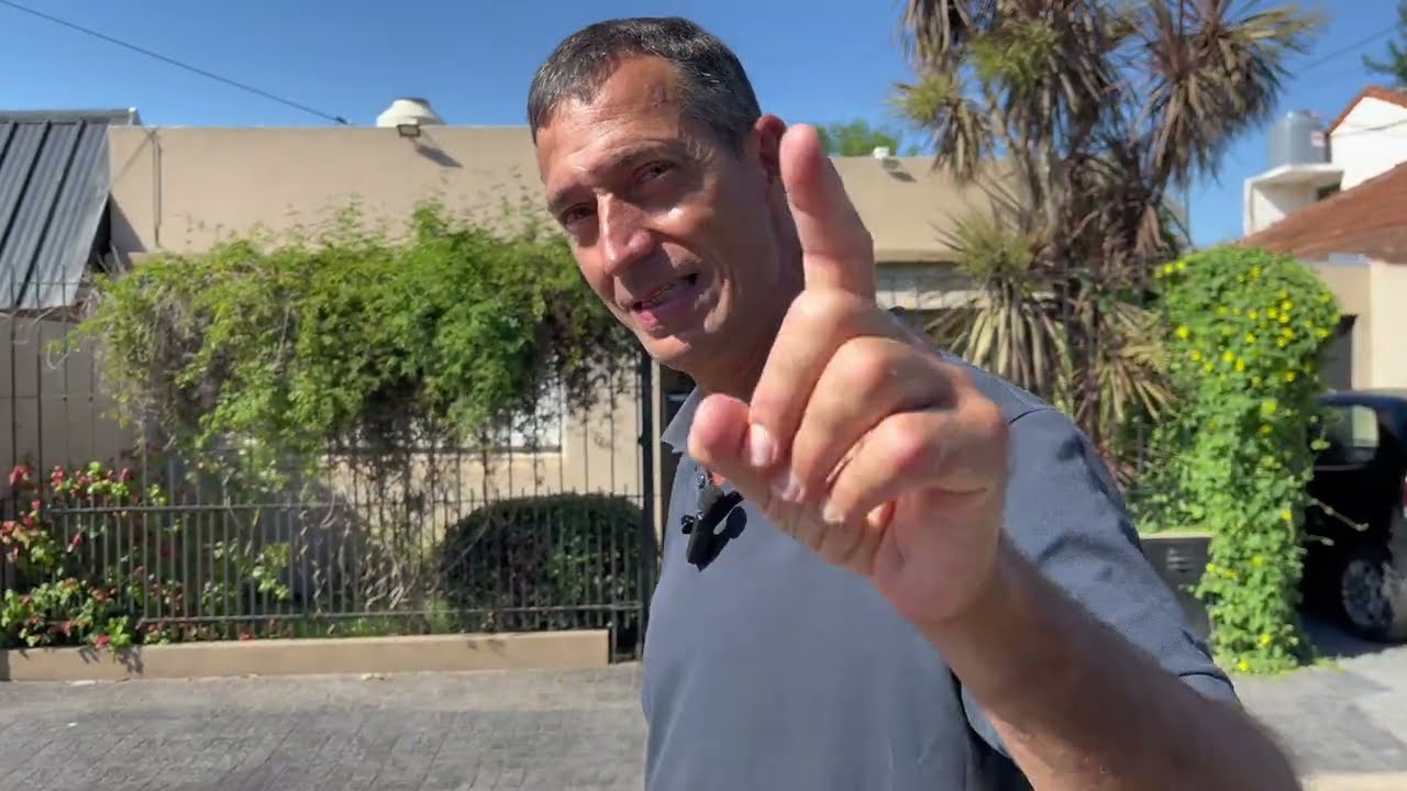 Recorremos Villa Castells \ Paseo inmobiliario 