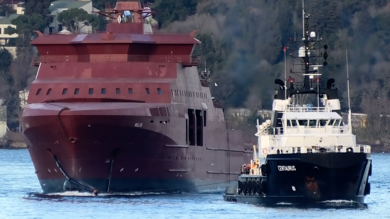 HULL 911 (Norwegian Coast Guard Patrol Ship KV Bjørnøya) towed through Bosphorus en route to Norway